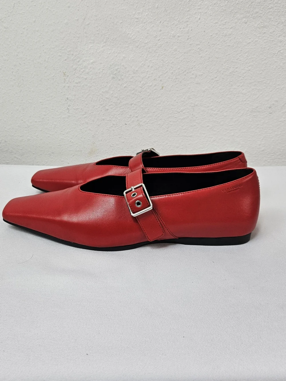 VAGABOND Wioletta buckle-strap Mary Jane  ballet flats Size EU 40 US 10